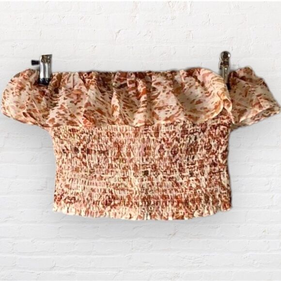 𝅺olivaceous cropped tube top with ruffle detailing stretches to 32 inches - Picture 1 of 7